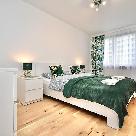 Rental Apartment Obrzezna Warsaw Ngoại thất bức ảnh